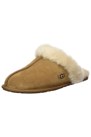 UGG Women's Scuffette II Slipper in Chestnut ii